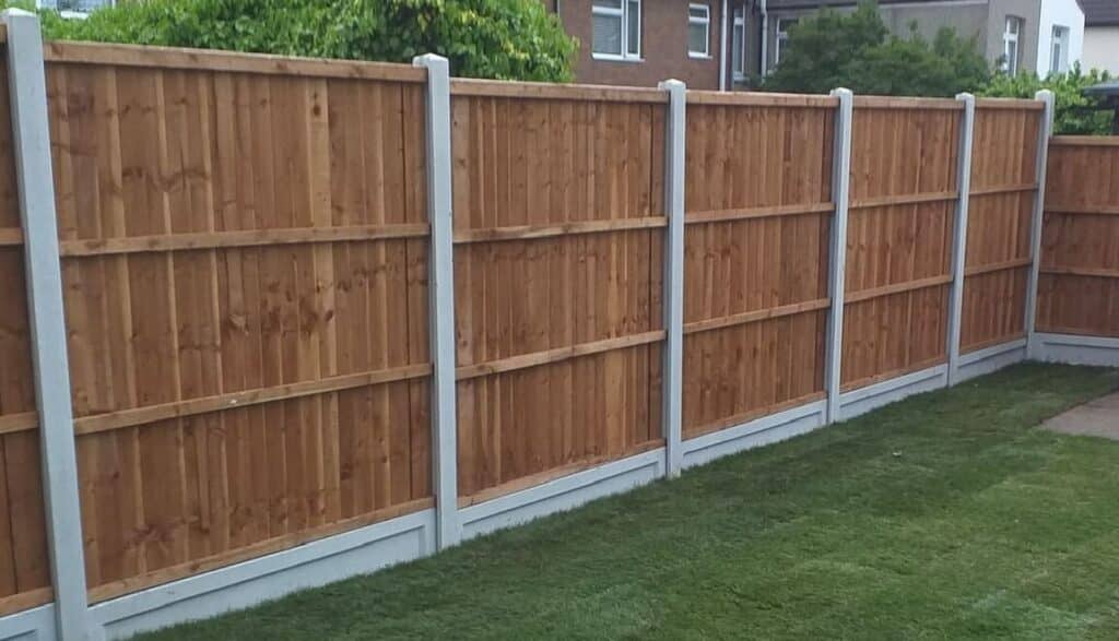 Fencing Contractors Southend